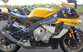 YAMAHA YZF-R1 2016 RN39