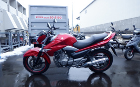 SUZUKI GSR250F GJ55D