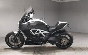 DUCATI DIAVEL CARBON G105JA