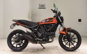 DUCATI SCRAMBLER SIXTY2 2017
