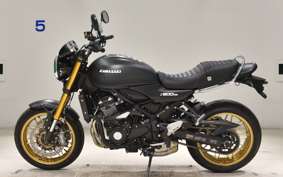 KAWASAKI Z900RS SE 2025 ZR900K