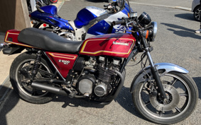 KAWASAKI KZ1000 MK2 ...