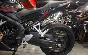 HONDA CBR650F 2017 RC83