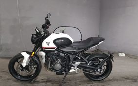TRIUMPH TRIUMPH  TRIDENT 660 LGL10U