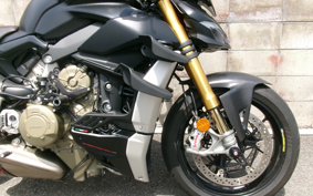 DUCATI  DUCATI  STREET  FIGHTER V4S 2021 1F00