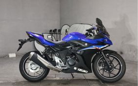 SUZUKI GSX250 R DN11A