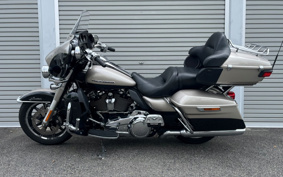 HARLEY HARLEYFLHTK 2018 KED