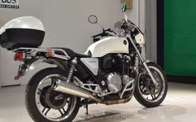 HONDA CB1100 2010 SC65