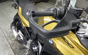 BMW F900XR 2021