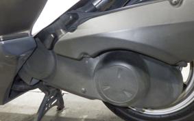 SUZUKI SKYWAVE 200 (Burgman 200)