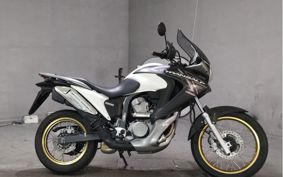 HONDA TRANSALP 700 2015 RD15