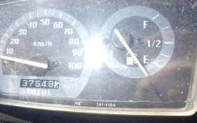SUZUKI ADDRESS V100