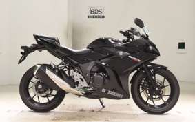 SUZUKI GSX250RA 2007