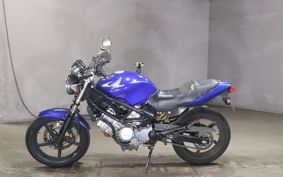 HONDA VTR 250 MC33
