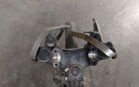 SUZUKI GT750 GT750