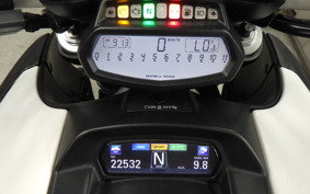 DUCATI DIAVEL AMG 2012