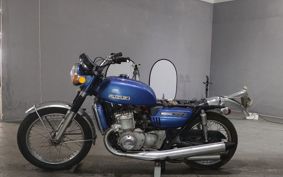SUZUKI GT750 GT750