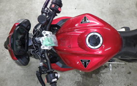 TRIUMPH STREET TRIPLE RS 2025