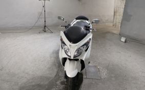 SUZUKI SKYWAVE 250M CJ45A