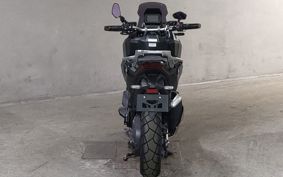HONDA X-ADV 750 RH10