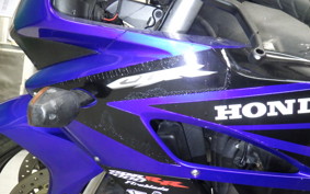 HONDA CBR1000RR 2004 SC57