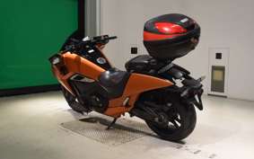 HONDA NM4 VULTUS -01 2015 RC82