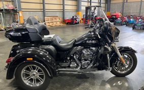 HARLEY FLHTCU 2014 MAL