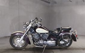 YAMAHA DRAGSTAR 1100 CLASSIC 2002 VP13J