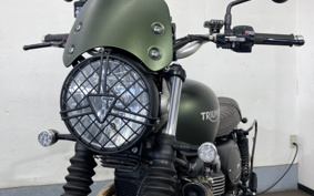 TRIUMPH STREET SCRAMBLER 2017 DAD78G