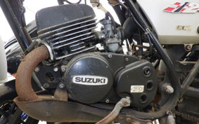 SUZUKI TS125 TS125