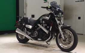 YAMAHA VMAX 2001
