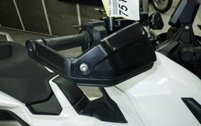 HONDA X-ADV 750 2025 RH21