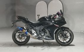 SUZUKI GSX250R DN11A