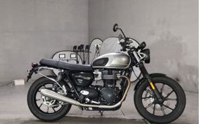 TRIUMPH STREET TWIN 900 2023 DAD74G