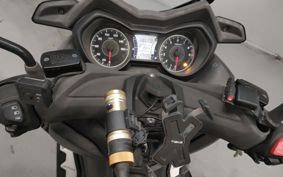 YAMAHA X-MAX 250 SG42J