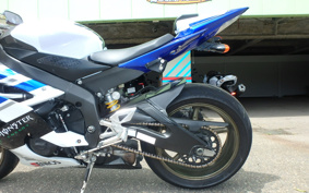 YAMAHA YZF-R6 2008 RJ16
