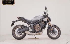 HONDA CB650R E-Clutch 2026 RH17