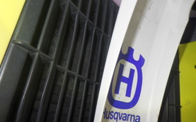 HUSQVARNA 701SM 2017