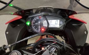 YAMAHA YZF-R25 RG10J
