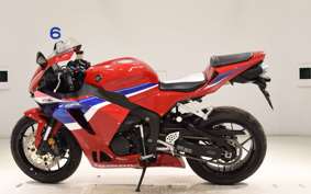 HONDA CBR600RR 2021 PC40