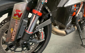 KTM 1290S-DUKE-R 2021 V3940