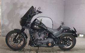 HARLEY FXLRS1870 YWK