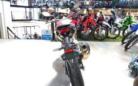 HONDA CB250R MC52