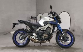 YAMAHA MT-09 RN34J