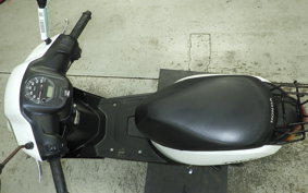 HONDA TACT-4ﾍﾞｰｼｯｸ AF79