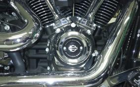 HARLEY FXBR1920 2024