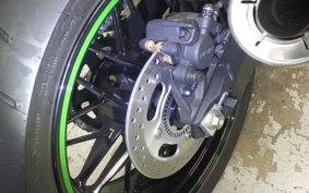 KAWASAKI Z900RS CAFE 2025 ZR900K