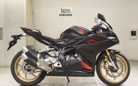 HONDA CBR250RR A MC51