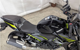 KAWASAKI Z400 2023 EX400L