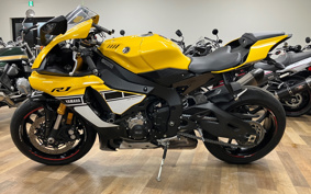 YAMAHA YZF-R1 2015 RN39